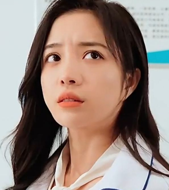 贬值之美女主播爱上我第89集