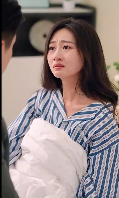 霸爱成瘾 傅少轻轻爱第32集