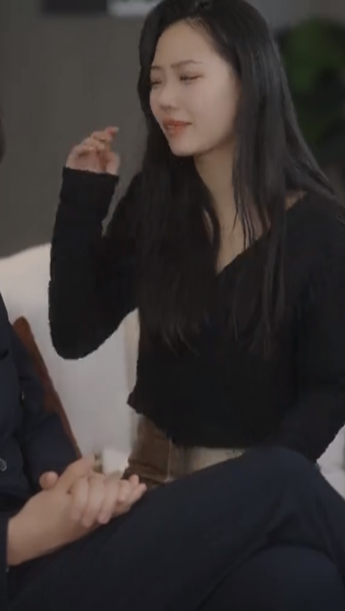 替嫁给了奶狗霸总第01集
